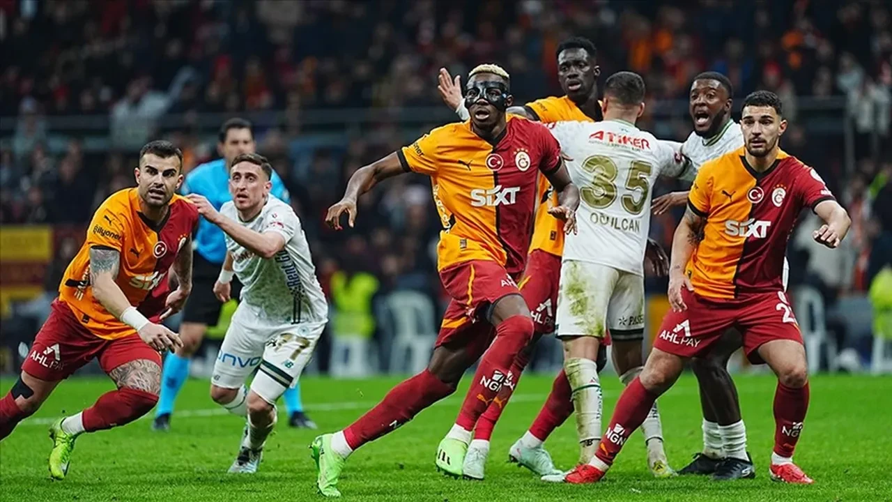 Galatasaray Bodrum Fk Mac Kadrosu Muhtemel Ilk 11Ler Belli Oldu Sari Kirmizililarin K 3214381 202504181630 4