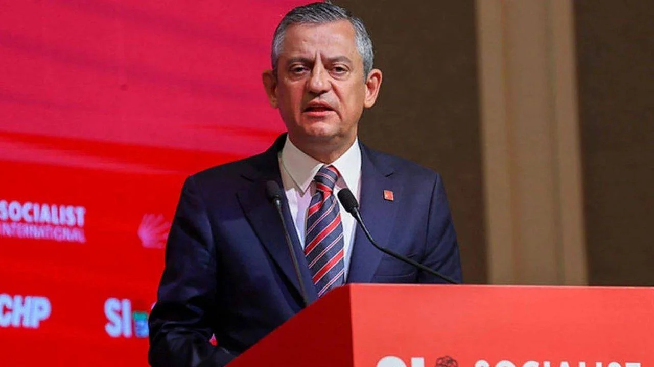 Ozgur Ozel Bruksel Ve Berline Gidiyor