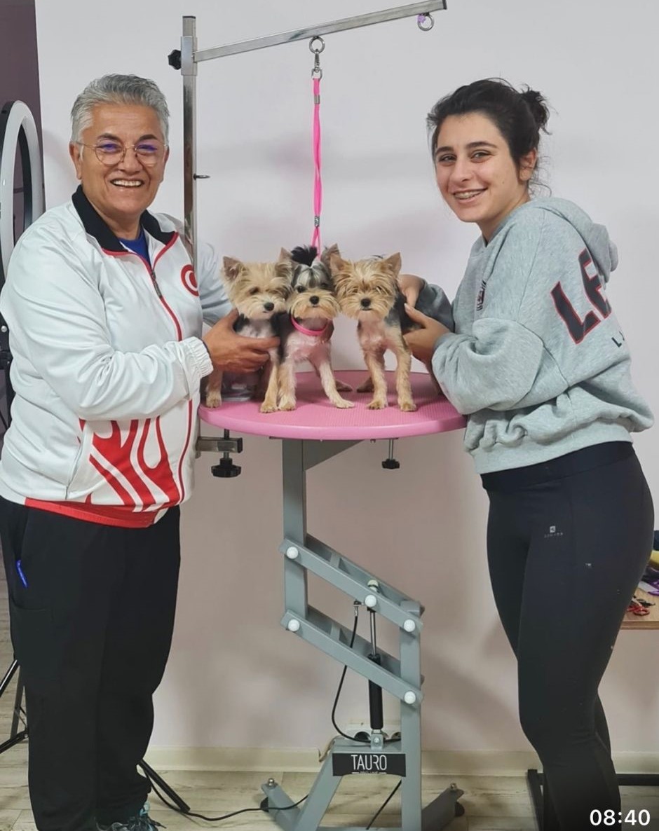 Yasemen Idil (4)