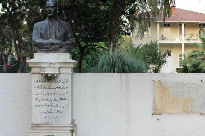 22 Haziran 1926'Da Bornova'da Açılışı Yapılan Atatürk Büstü-1