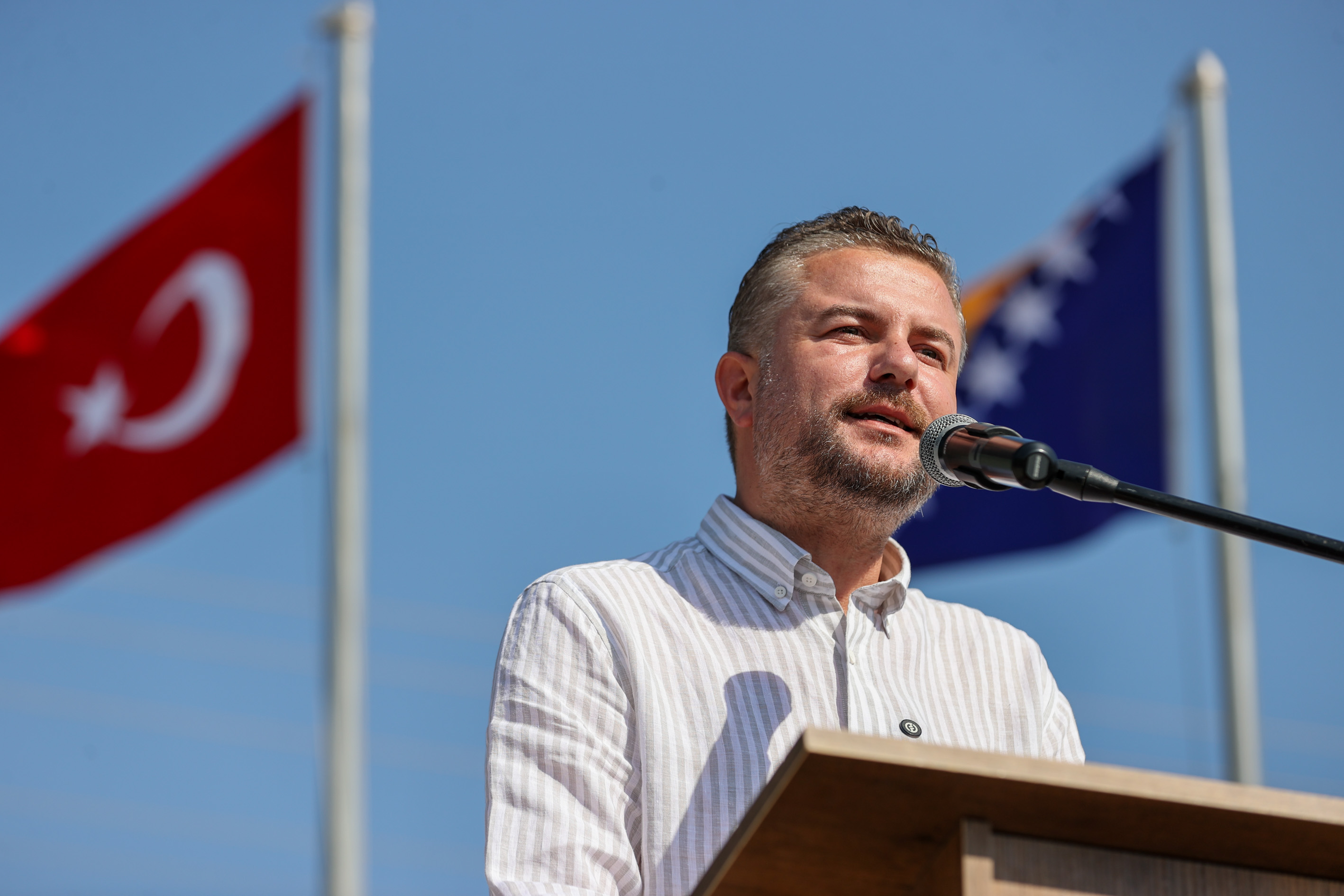 Bucada Mavi Kelebekler Için Hüzün Dolu Anma (2)