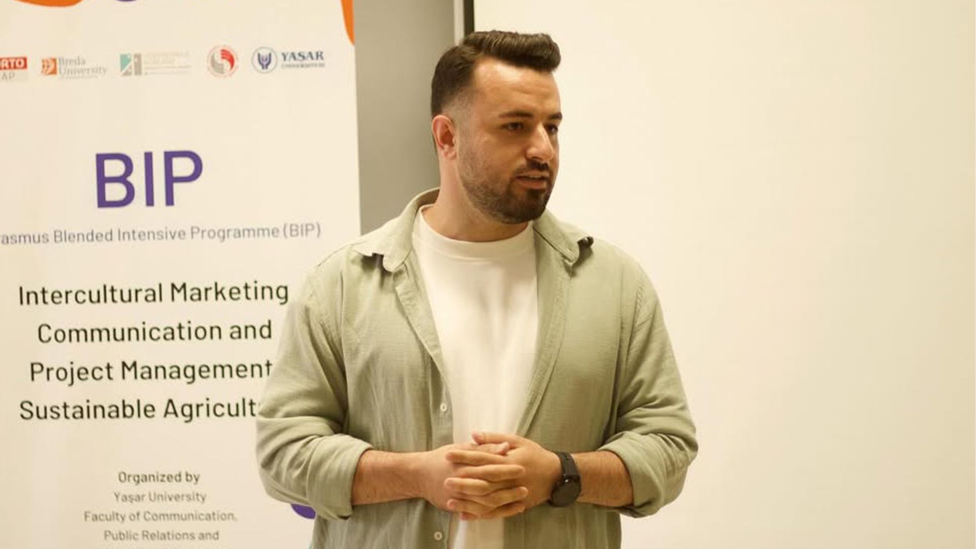 Burak Özer