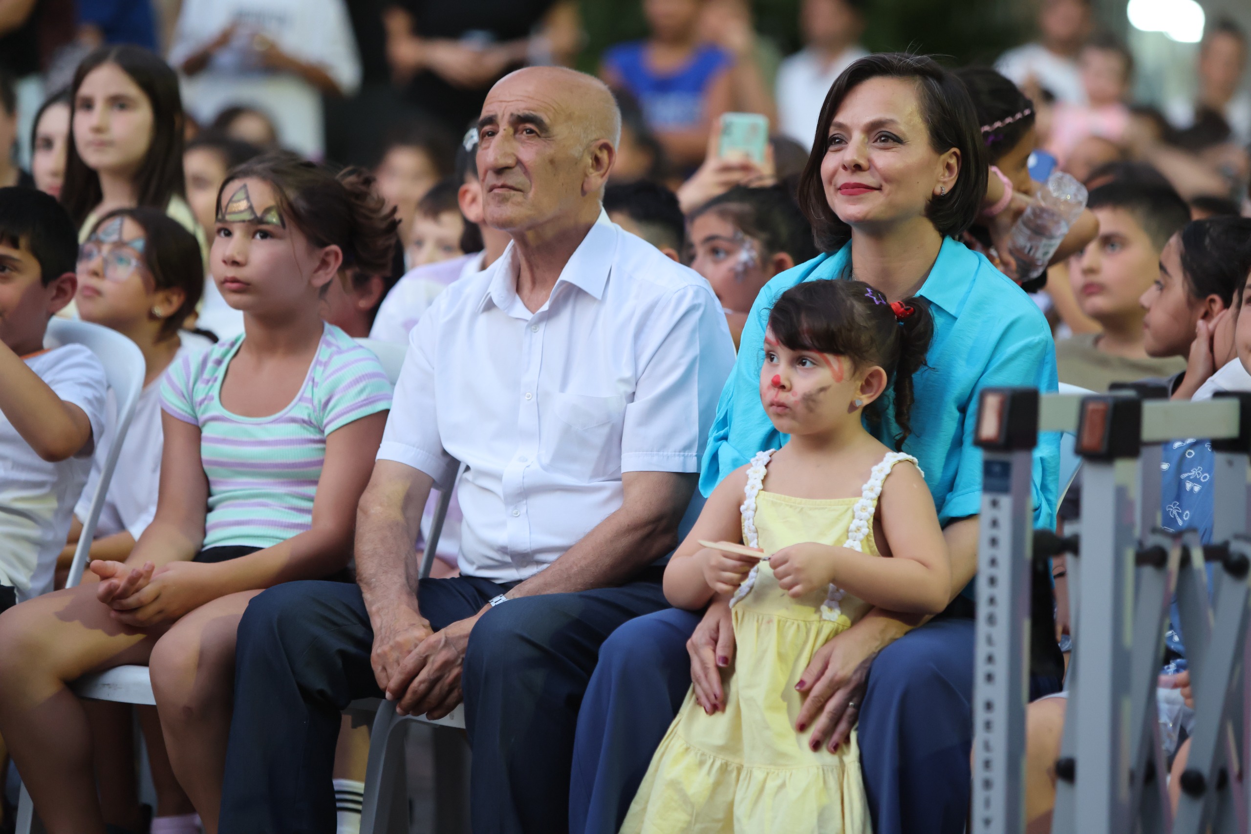 Ekran Kapandı Eğlence Başladı (5)