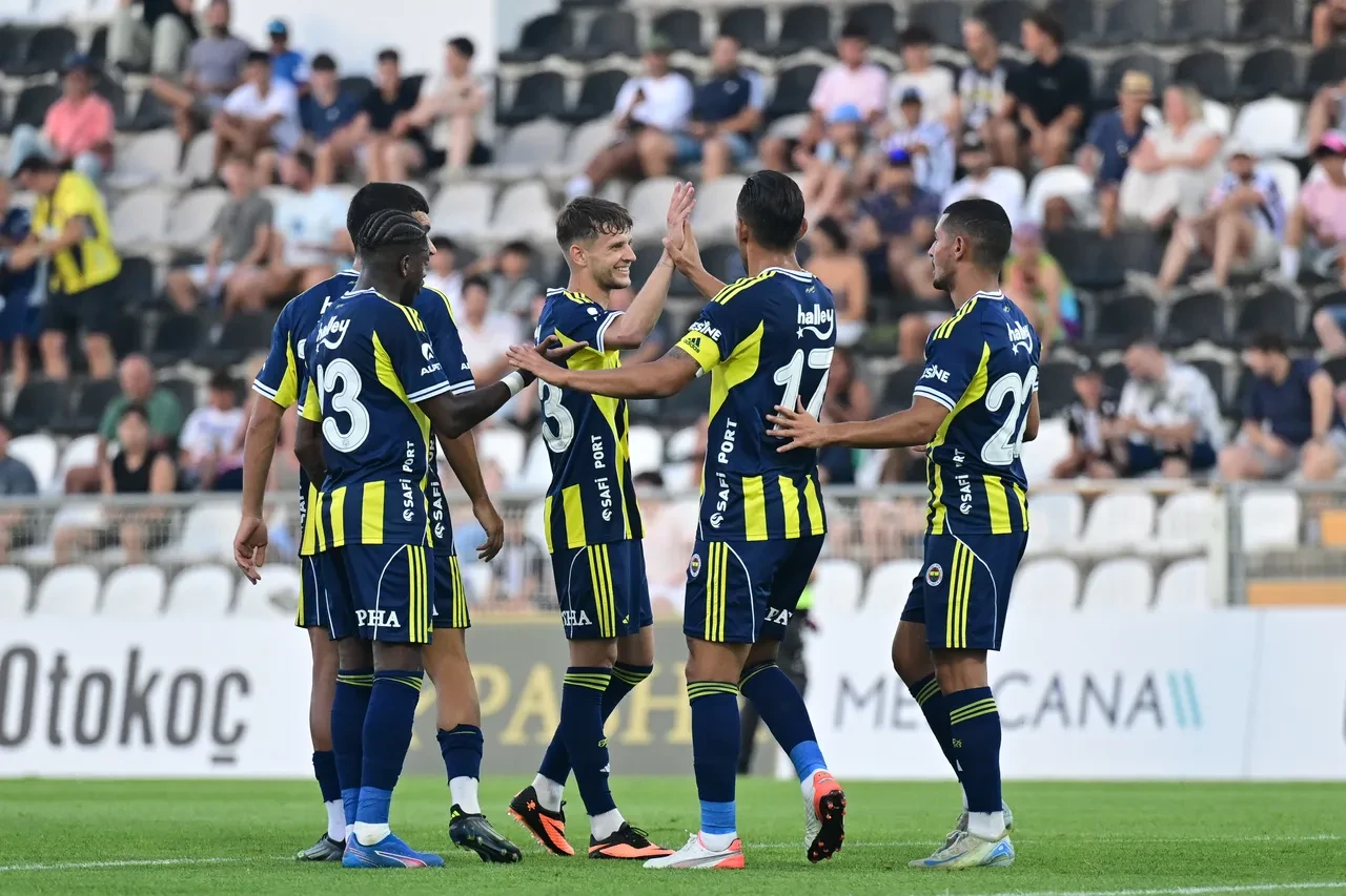 Fenerbahce Sezona Galibiyetle Basladi Szymanski Yildizlasti 3235038 202507180506 3