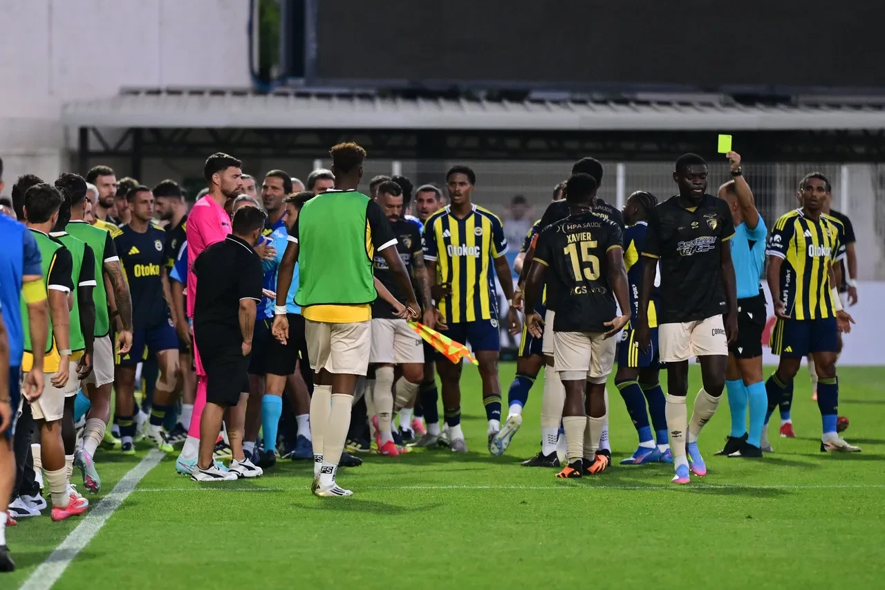 Fenerbahce Sezona Galibiyetle Basladi Szymanski Yildizlasti 3235038 202507180506 5