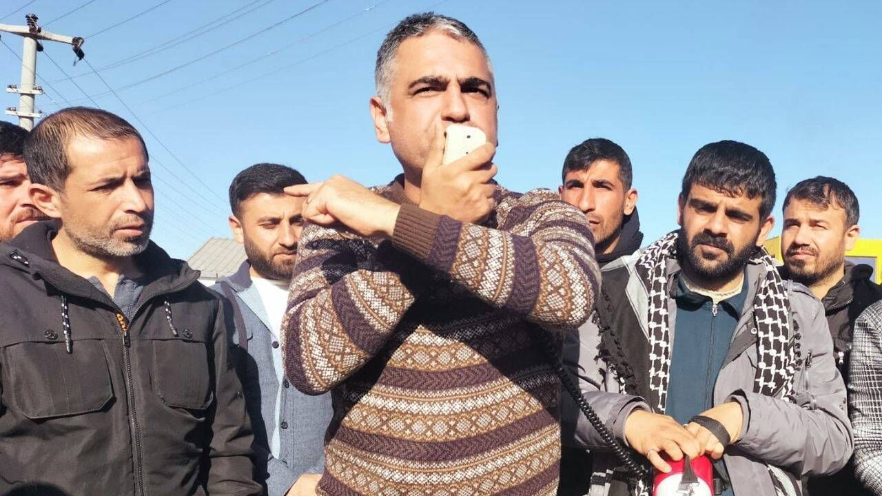 Mehmet Turkmenin Ev Hapsi Kaldirildi