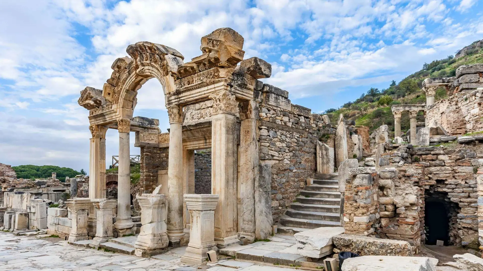 Seferihisar Teos Antik Kenti