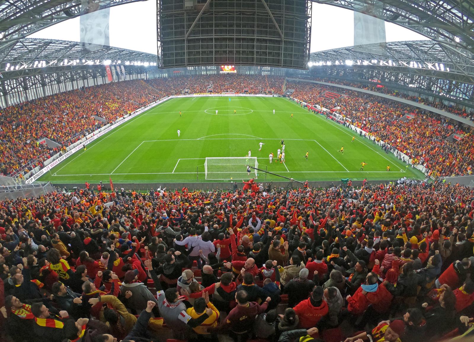 Stadium 11
