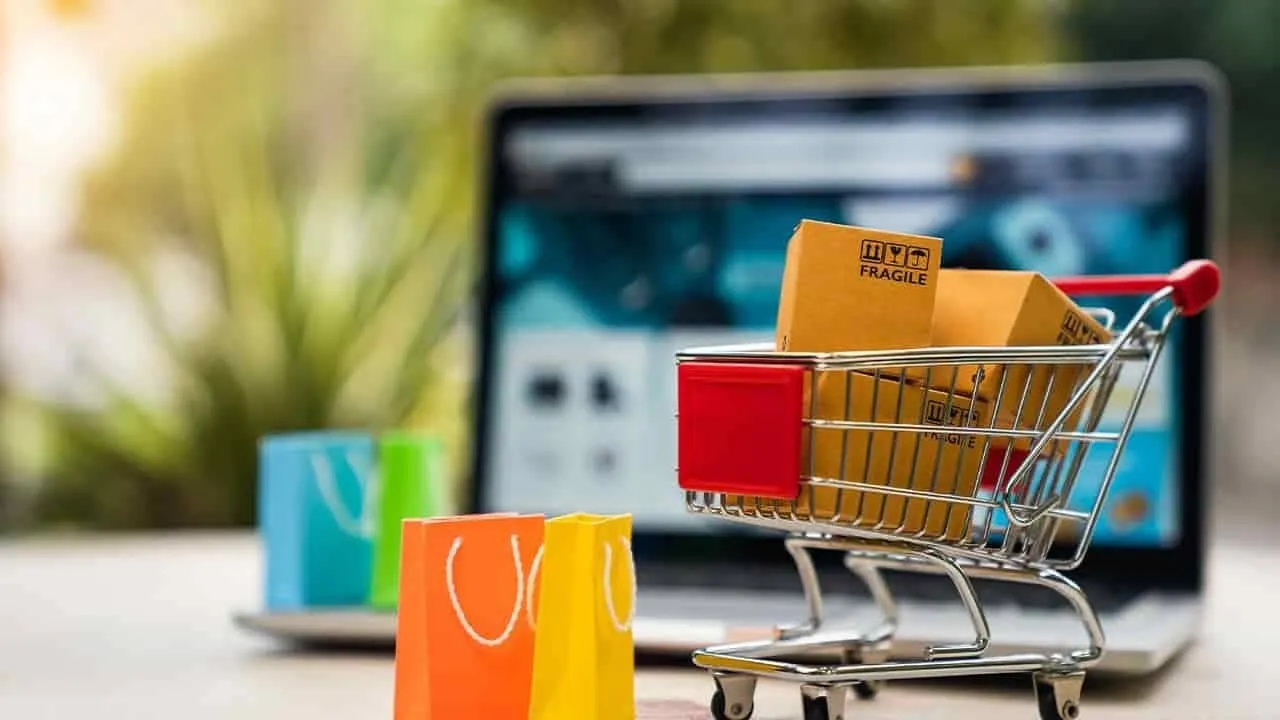 Ticaret Bakanligi Harekete Gecti Yurt Disi Alisverise Siki Denetim Sagliga Zararli Ur 3235325