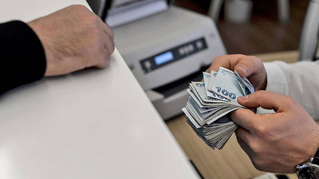 Yargitay In Tuketici Kredisi Karari Resmi Gazetede Bankalar Emekli Maasina Bloke Koyabilecek