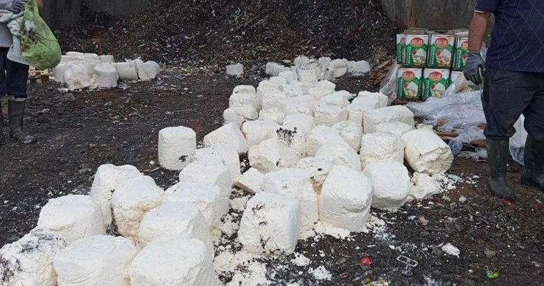 780X411 Gida Teroristleri Bunu Da Yapti Izmirde 7 Ton Bozuk Peyniri Vatandasa Yedireceklerdi 1747291514187
