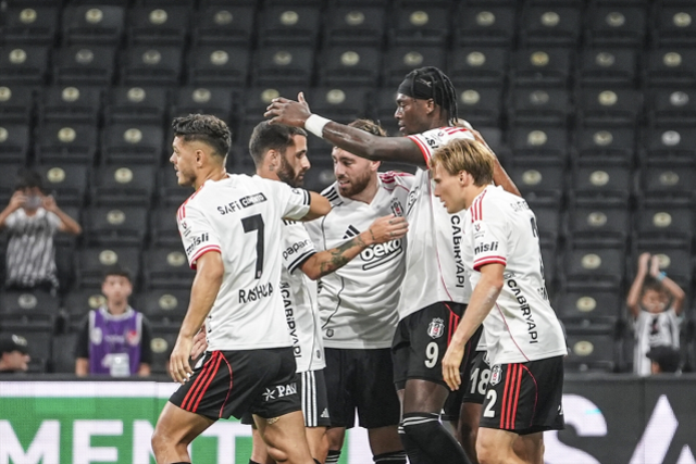 Besiktas Eyupspor U 90 6 Da Yikti 18956825 1976 M