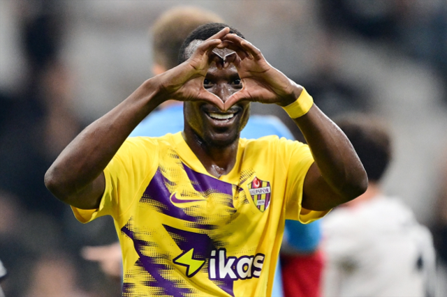 Besiktas Eyupspor U 90 6 Da Yikti 18956825 4149 M