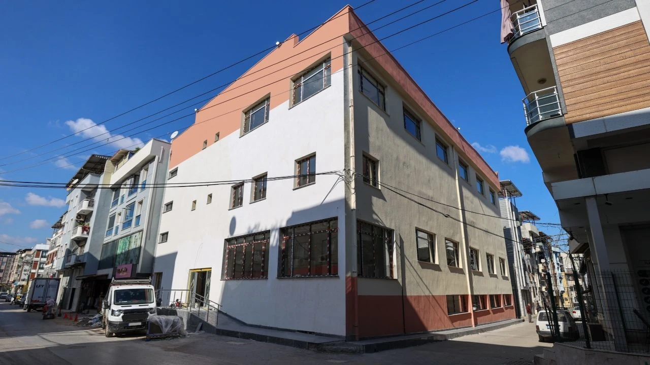Buca Edip Akbayram Egitim Merkezi Aciliyor