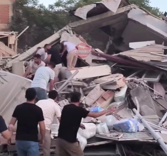 Deprem3-4