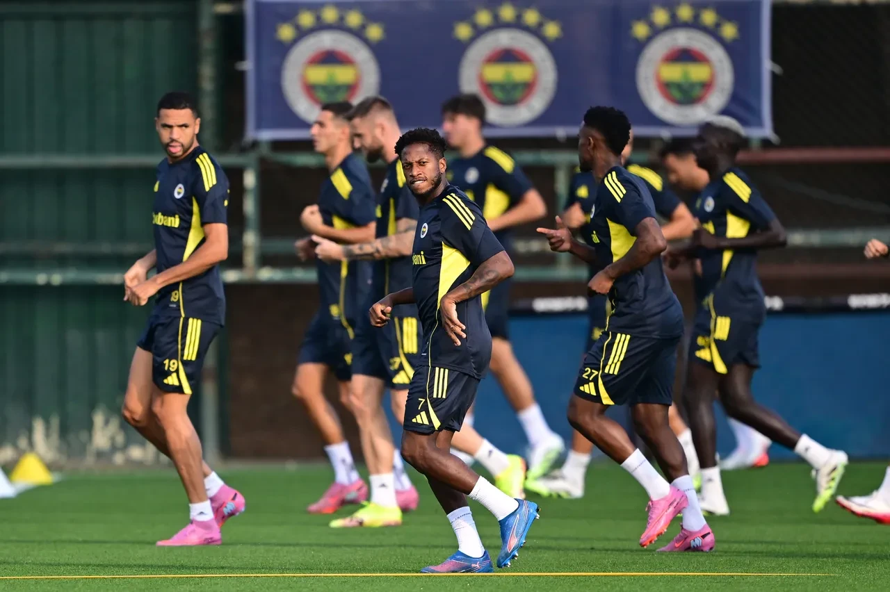 Fenerbahce Sampiyonlar Ligi Askina Benfica Karsisinda Dev Mac Sifresiz Kanalda Iste D 3242870 202508200909 1