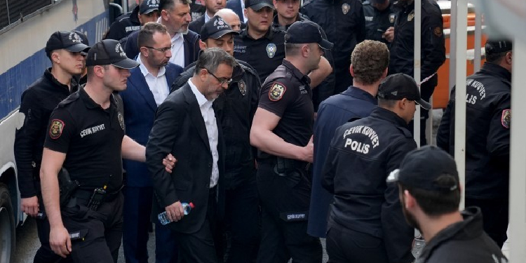 Ibb Sorusturmasi Belediye Baskanlari Dahil 22 Tutuklama