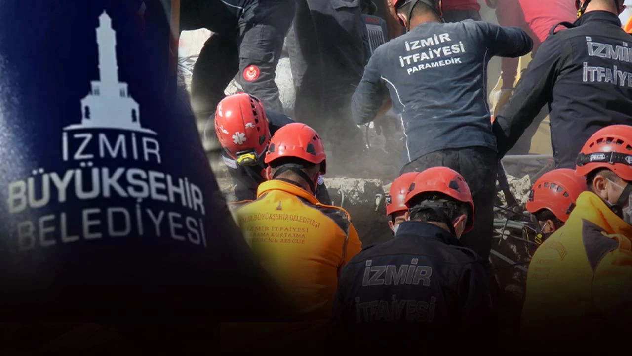 Izmir Buyuksehirden Sindirgiya Destek Kurtarma Ekibi Ve Araclar Yola Cikti 1