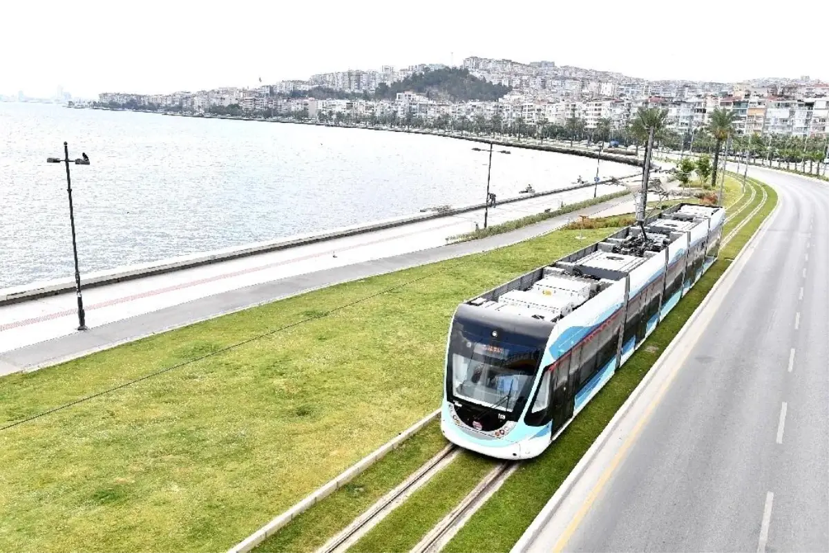 Izmir E Alinacak 22 Tramvay Araci Icin Ihale 17888507 Amp