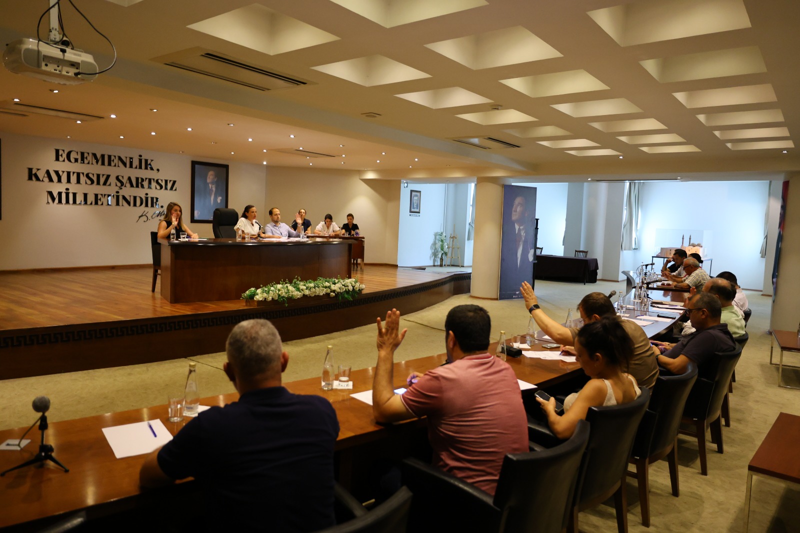 Mecli̇ste Gündem Yayalaştirma Projesi̇ Ve İşgali̇ye (4)