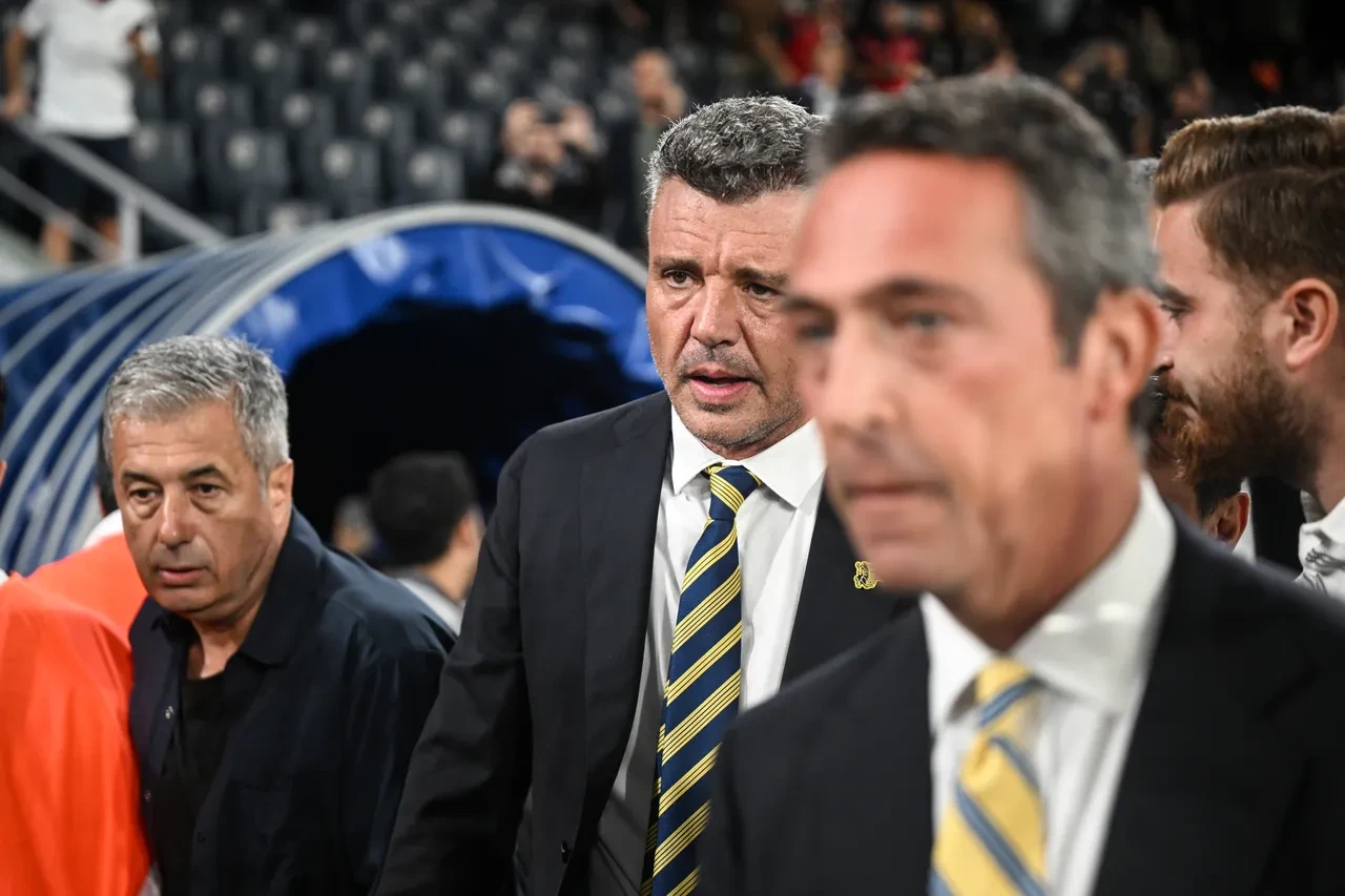 Ali Koc Fenerbahceye Verdigi 360 Milyon Lirayi Geri Istedi Mi Bizzat Kendisi Acikladi 3251466 202509251523 1