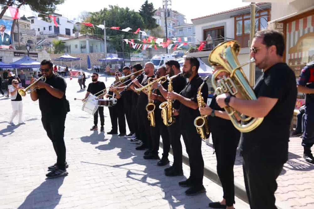 Çeşme, Üretim Kültürünü Kutladı 10. Ovacık Tarım Ve Sakız Koyunu Festivali Tamamlandıphoto 2025 09 27 17 49 39