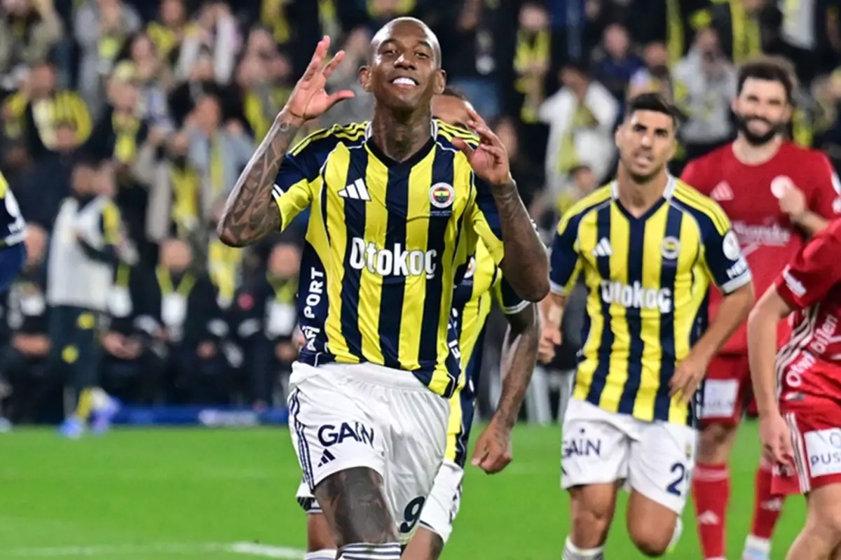 Fenerbahce Den Kadikoy De Kritik 3 Puan 19096334 8043 Amp