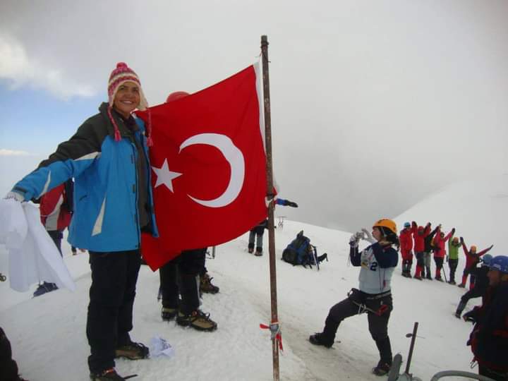 Ferah Bayramoglu (5)-1