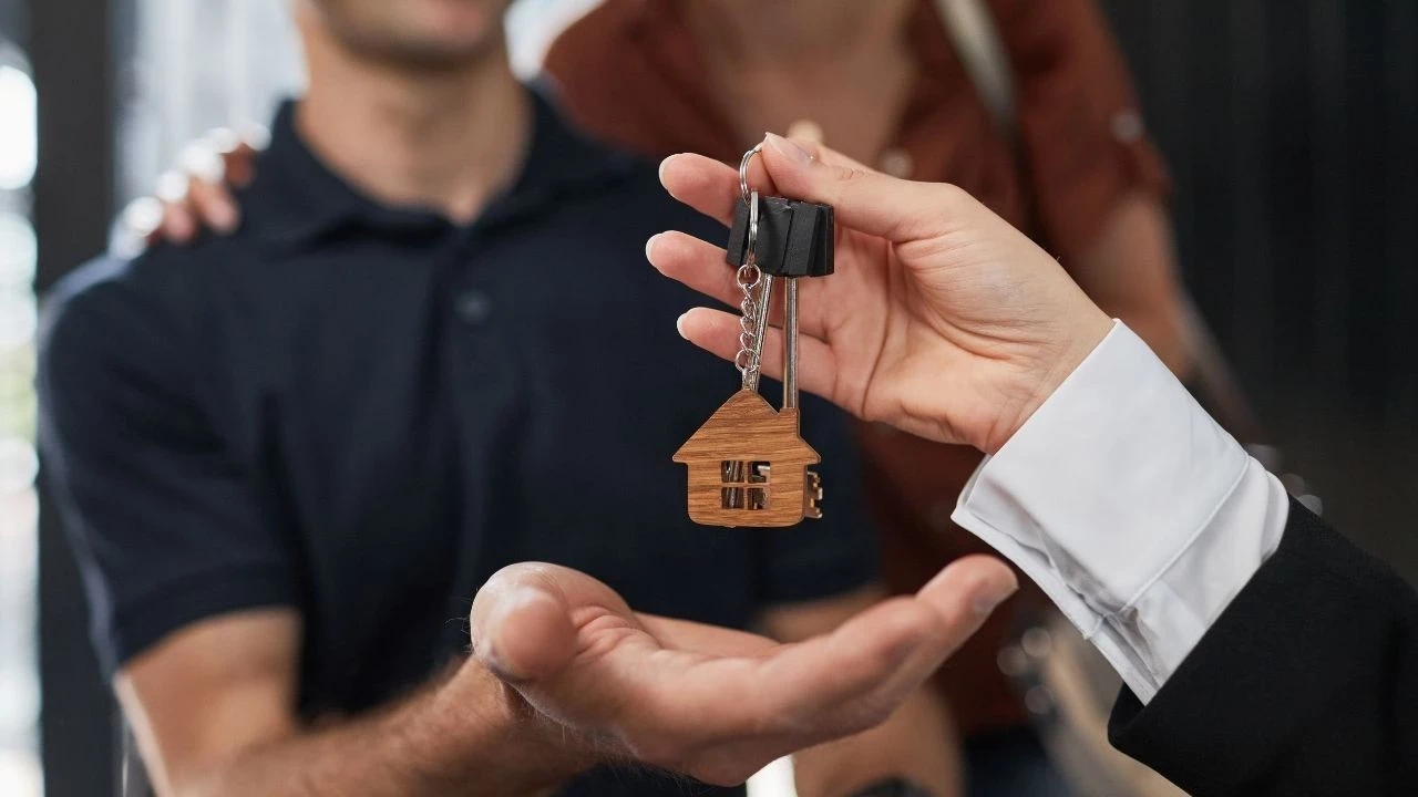 Konut Yatirimcisi Yurt Disina Kaydi Gayrimenkul Aliminda Ilk 7 Ayda Rekor Kirildi Pj9P Cover