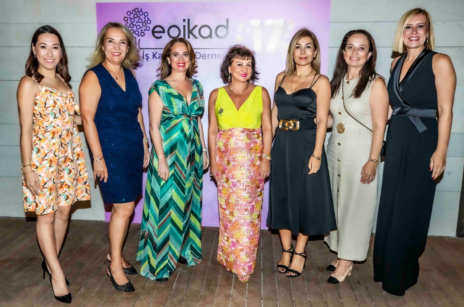 EGİKAD 17. yılını Çeşme’de kutladı