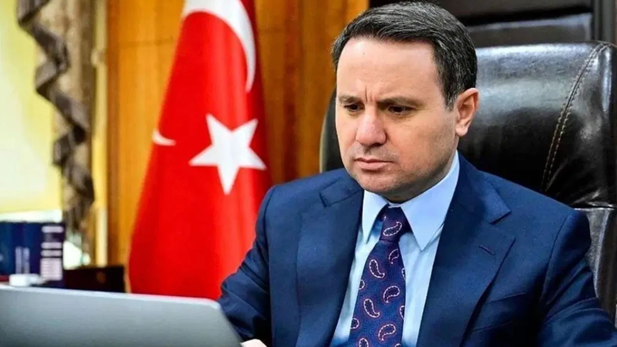 Savci Akin Gurlekin Evinin Onunde Hareketli Anlar Iki Motosikletli Gozaltina Alindi P6Pb