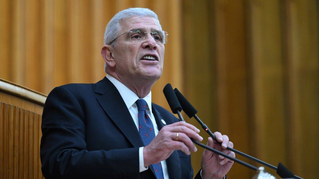 10 30 Musavat Dervisoglu Partisinin Grup Toplantisinda Konusuyor