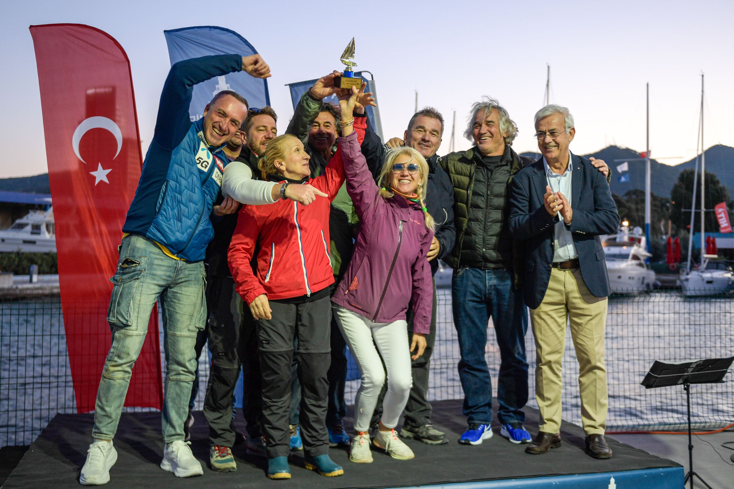 29.10.2025 65793C80 E65D 45Ed A7E6 58Aafb1F68E0