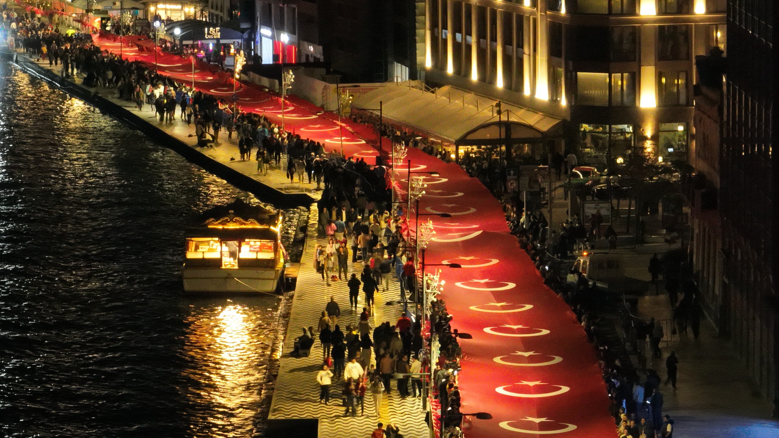 29.10.2025 F7B78F83 E4A5 424C 83Ef Bdc26D7B3Fdc