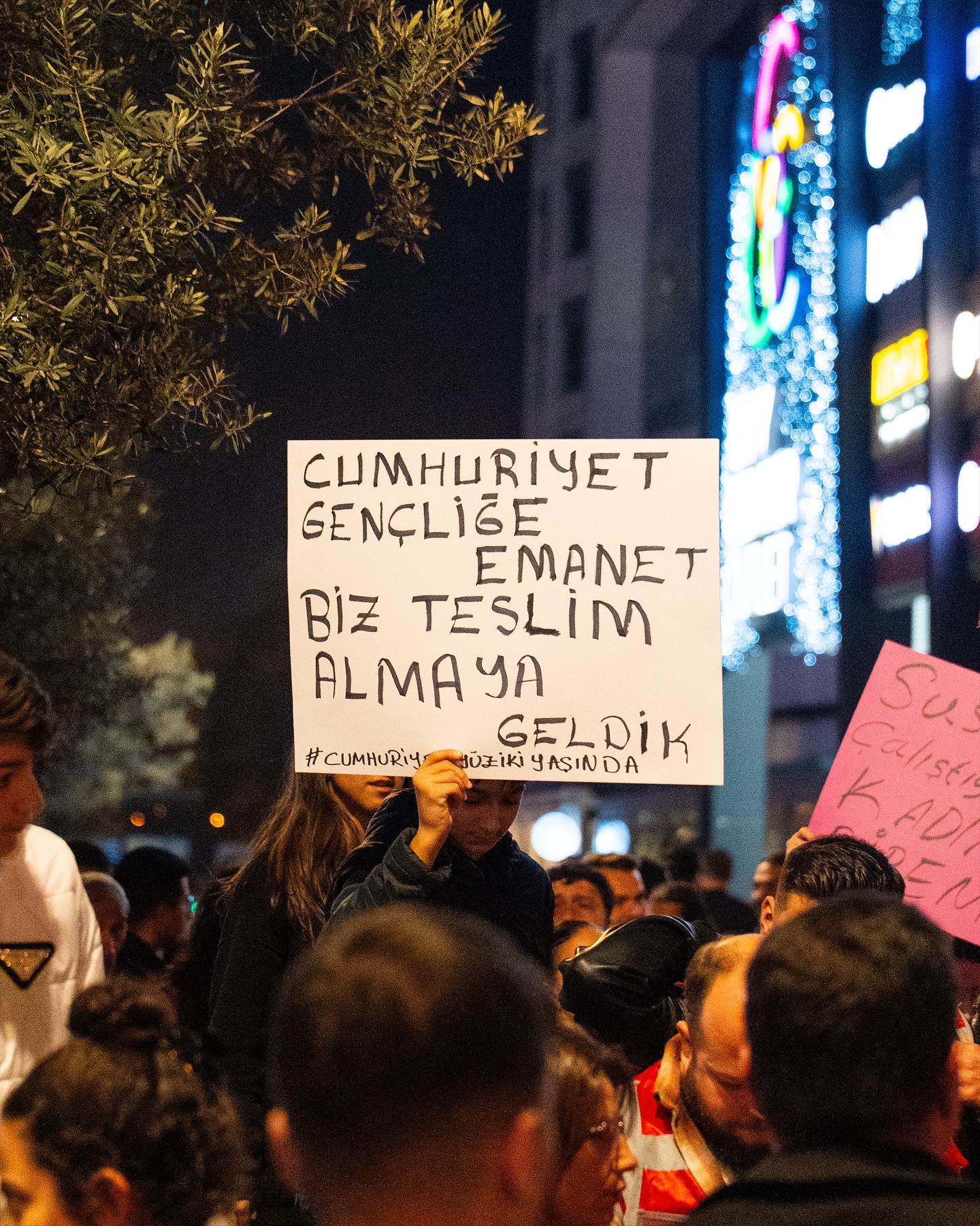 573870498 18390783964121437 7848486985177885664 N