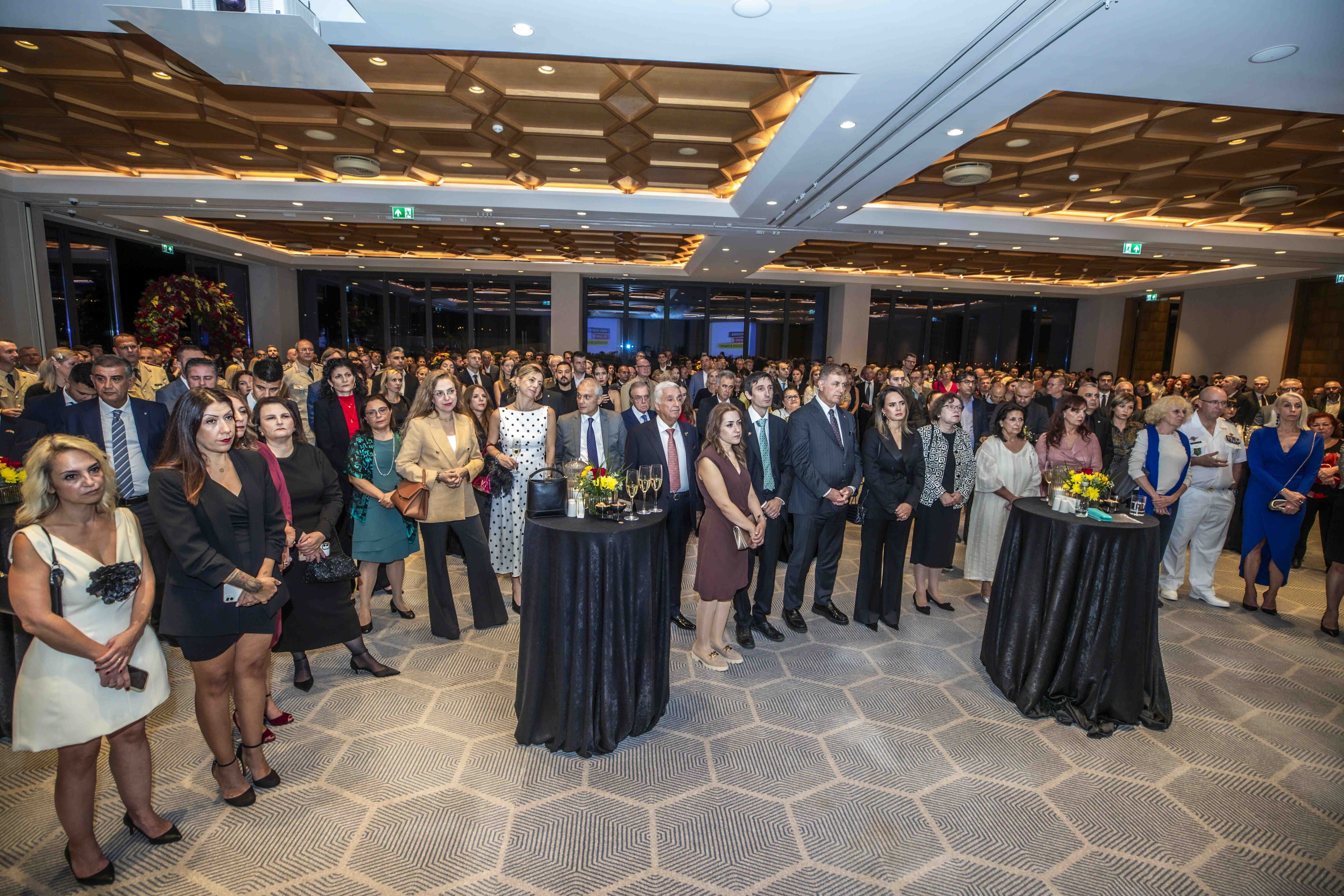 Almanya’nın Birliği Günü İzmir’de kutlandı