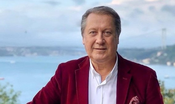 Ahmet Ozhan Hayat Hikayesi 2770