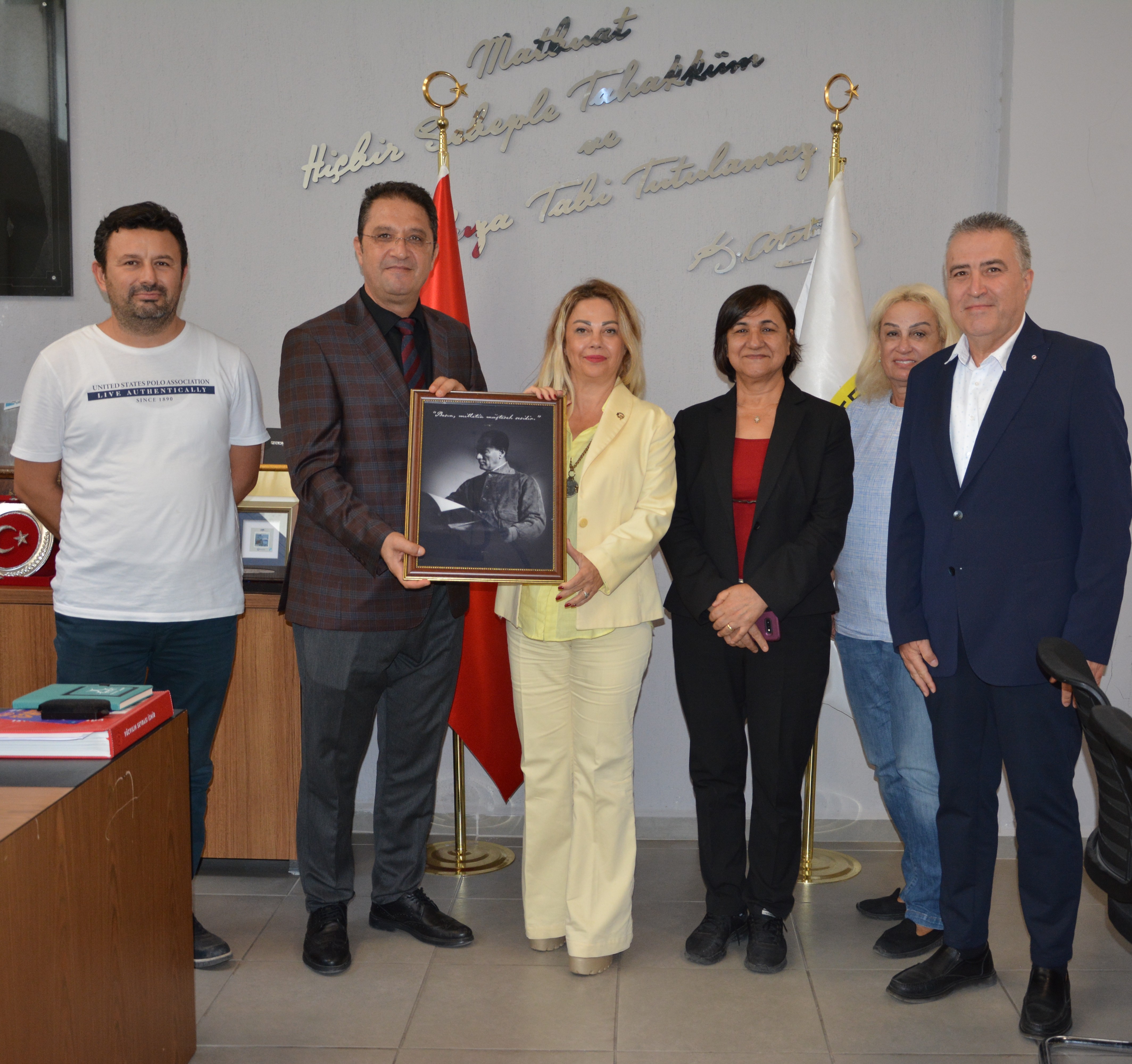 Bi̇k İzmi̇r Bölge Müdürü Osman Başeğmez’den İlk Zi̇yaret İgc’ye (1)