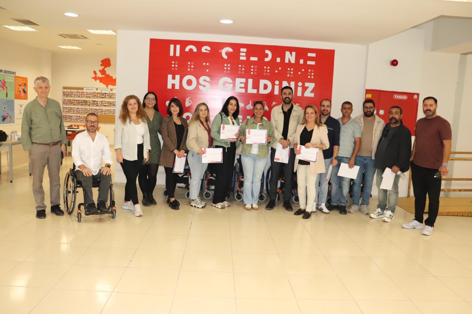 Buca Belediyesi Personeline Empati Eğitimi 03