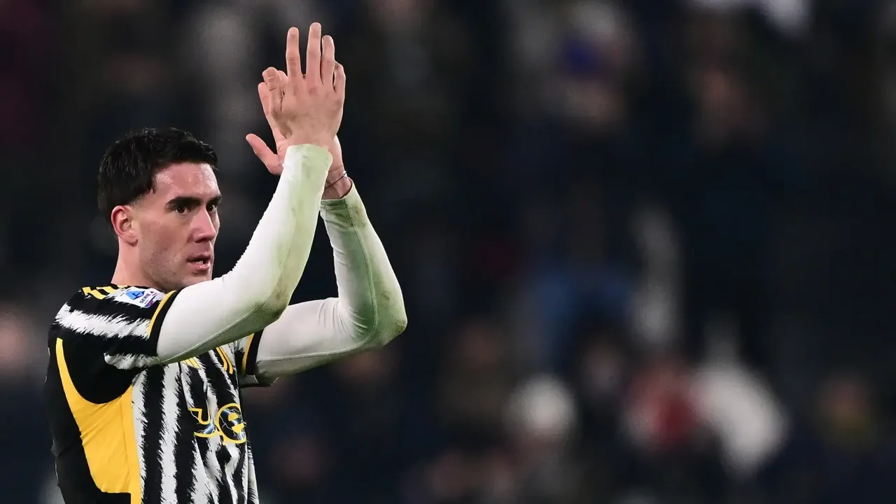 Fenerbahcede En Nesyri Ile Yollar Ayriliyor Yeni Forvet Simdiden Belirlendi 3254826 202510091403 3