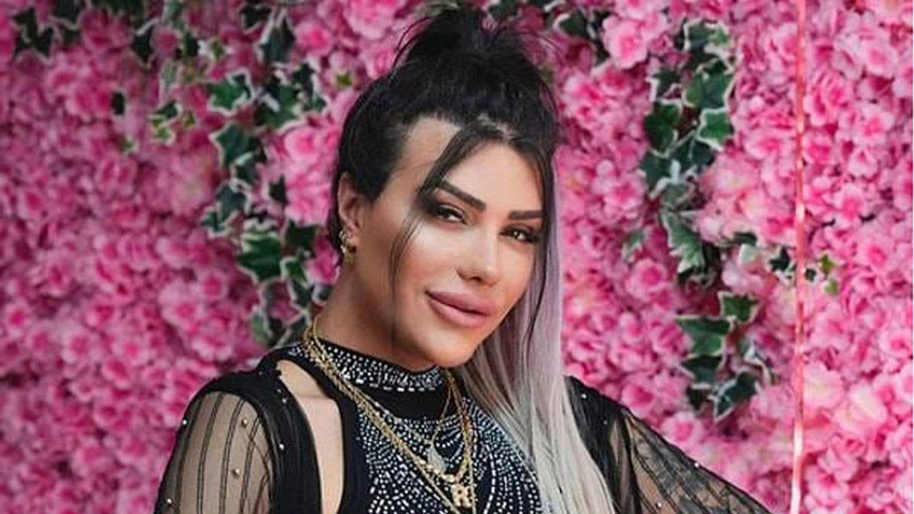 Fenomeni Mukremin Gezgin In Sosyal Medya Hesabina Erisim Engeli Getirildi