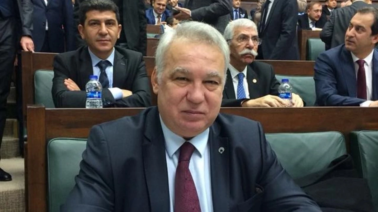 Huseyin Kocabiyik Akpden Ihrac Edildi Dg2B