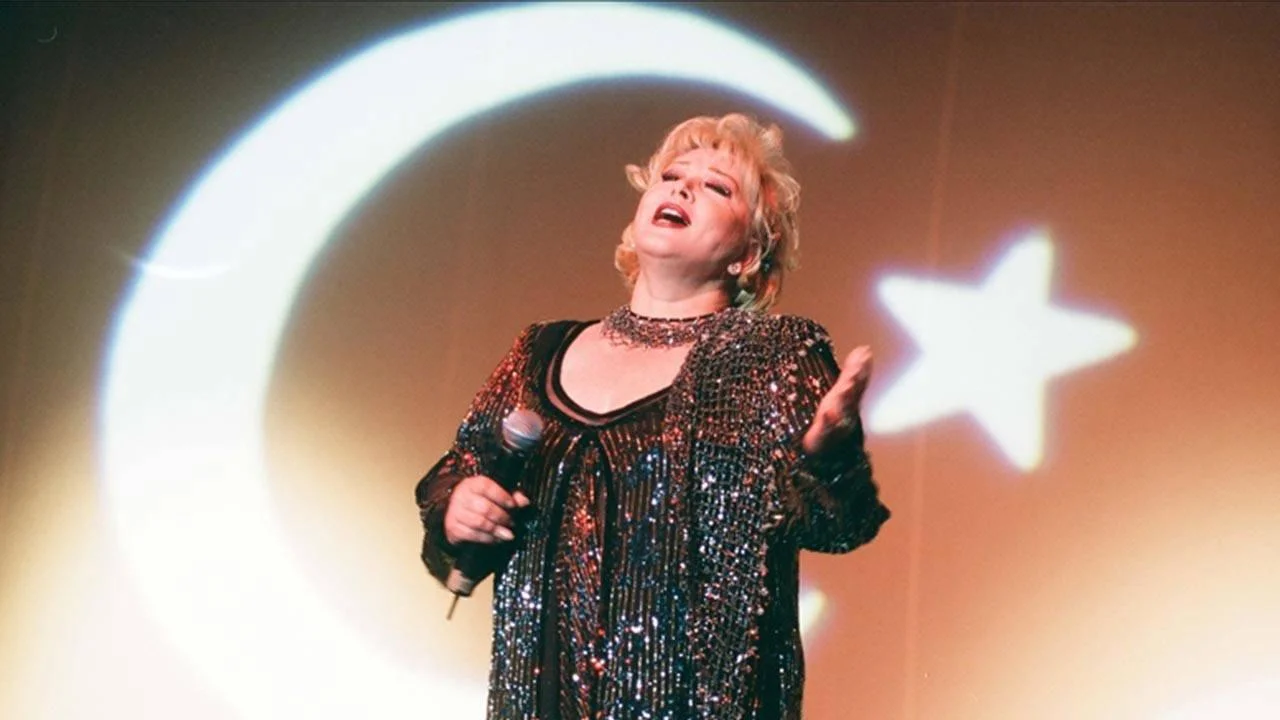 Muazzez Abaci Oldu Mu 6904Ccb5Db564-1