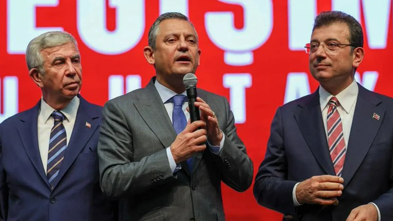 Ozgur Ozelin Ekrem Imamoglu Ve Mansur Yavas Ile Gorusmesi Sona Erdi Hep Birlikte Olacagiz Kazanacagiz