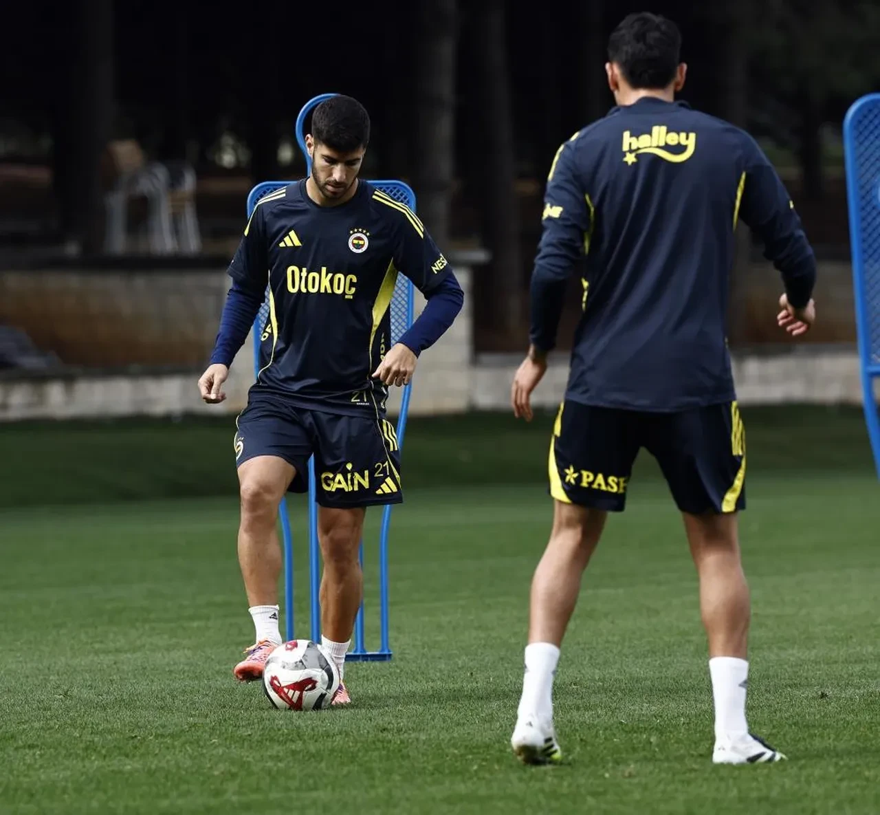 Sakatligi Yilan Hikayesine Donmustu Fenerbahcede Jhon Durandan Yeni Haber Var 3254577 202510081523 1