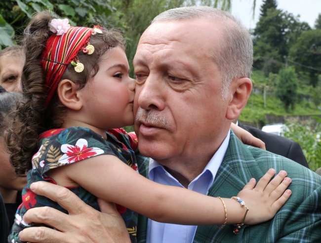Tayyip Erdoğan Çocuk