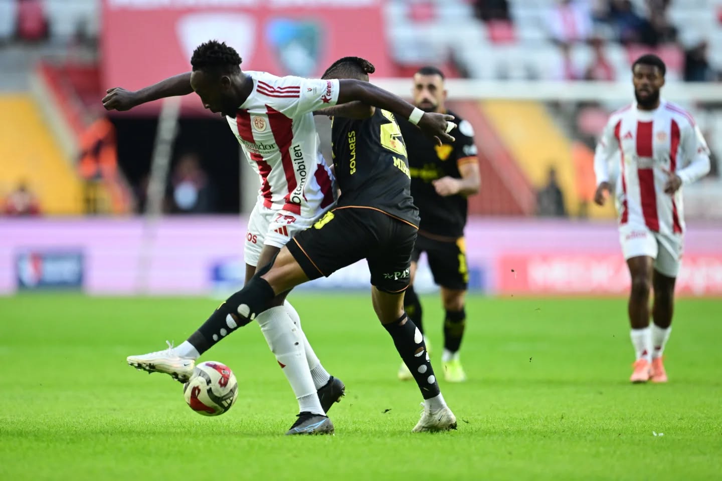 588462018 18541169359039261 3208053168755990158 N