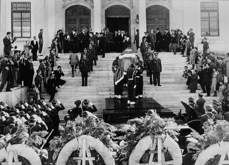 654Ff7E94E3Fe01F18D556A4