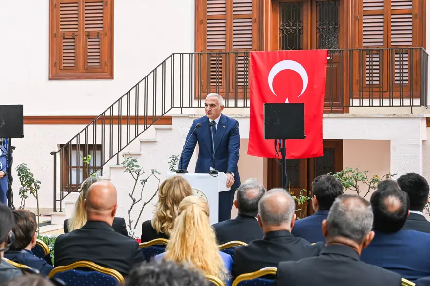 7Fcd087B Fa51 41D6 A279 Fccd2D335D36 387198