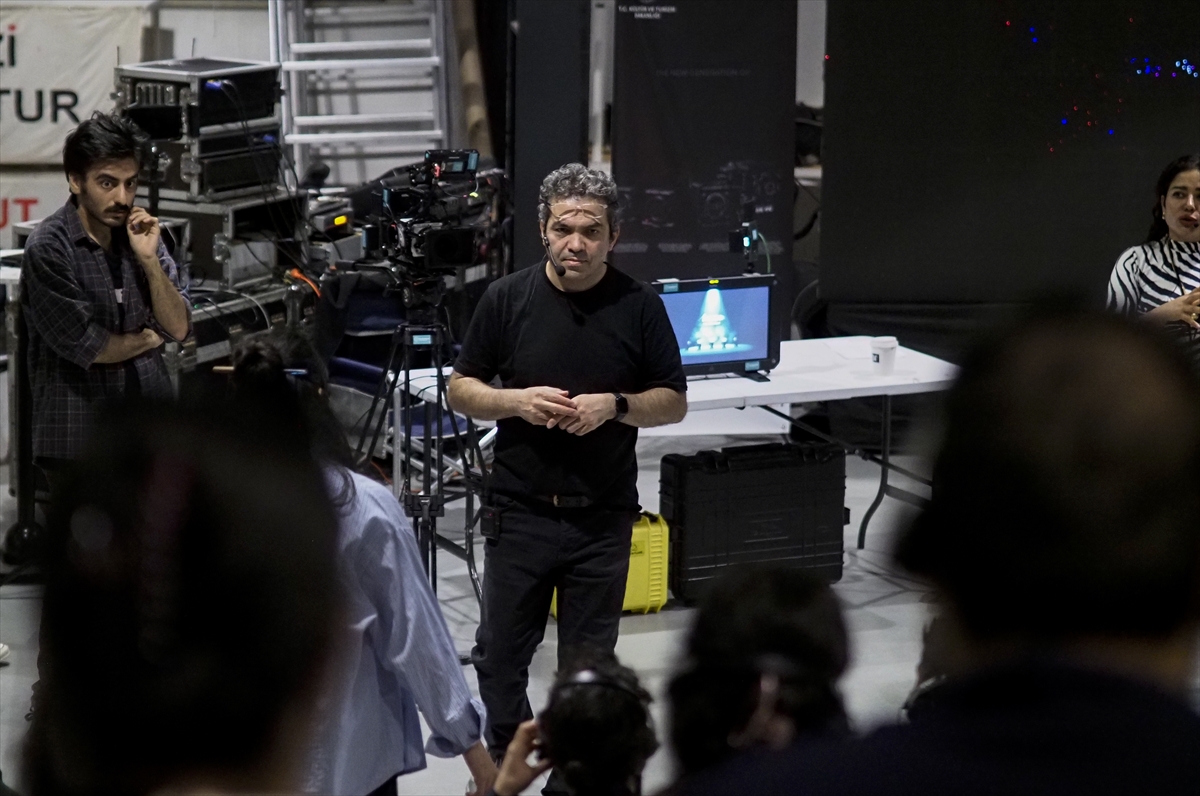 A A 20251108 39650344 39650341 C A N N E S O D U L L U G O R U N M E Z K A Z A F I L M I N I N G O R U N T U Y O N E T M E N I J A F A R I S I N E M A S E V E R L E R L E B U L U S T U